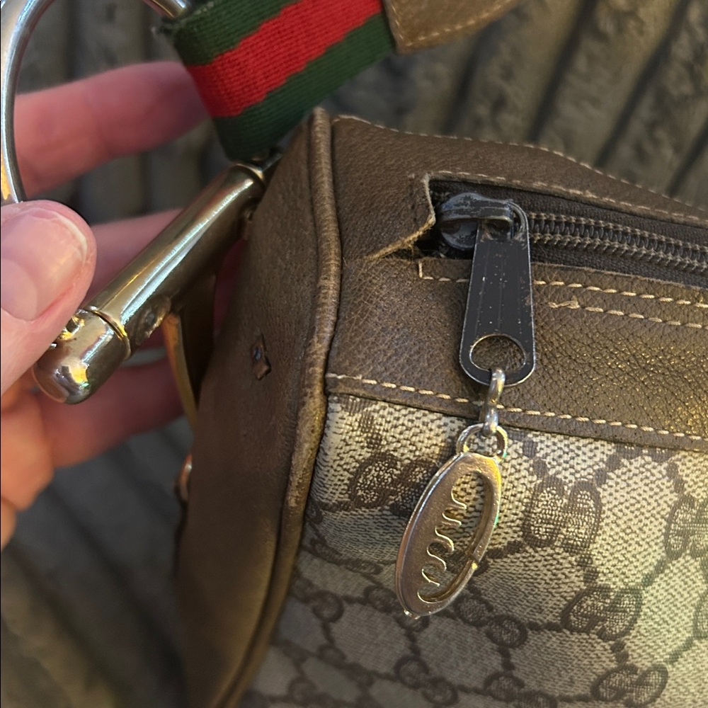 Gucci Vintage Monogram Crossbody Bag Sherry Web Stripe GG Supreme Coated Canvas - Picture 16 of 17